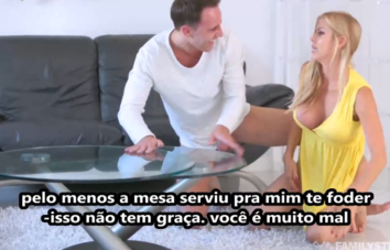 Violando a Bucetona da Mamãe – Porno com Legenda