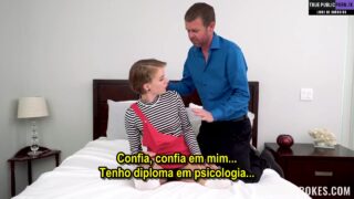 Tio Pervertido Assediando a Ninfetinha – Xvideos Legendado