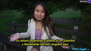 Chatageando Coreana Turista pra Fuder Em Público Legendado